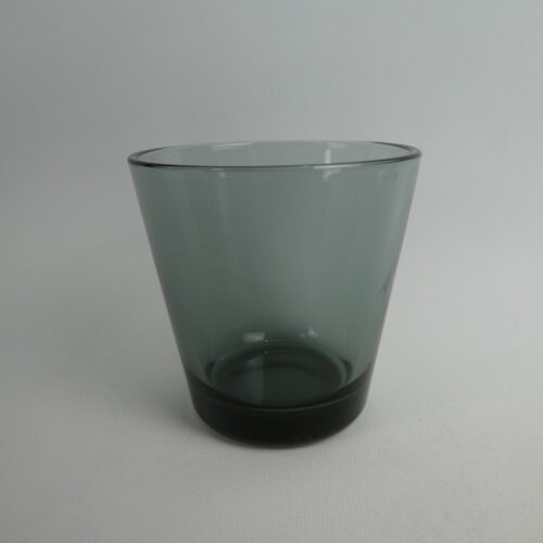 Iittala Kartio lasi 21 cl harmaa Kaj Franck.